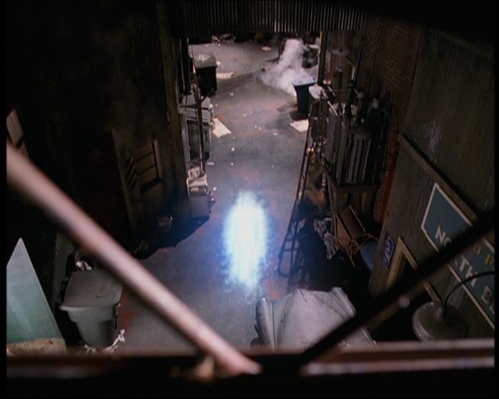 Charmed-Online_dot_net-7x01ACallToArms0146.jpg Charmed-Online_dot_net-7x01ACallToArms0146.jpg