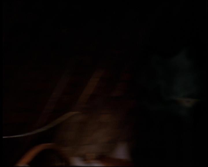 Charmed-Online_dot_net-7x01ACallToArms0515.jpg