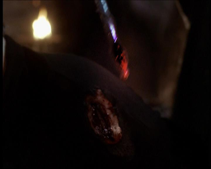 Charmed-Online_dot_net-7x01ACallToArms0565.jpg