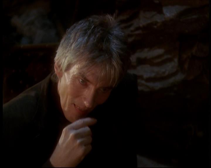 Charmed-Online_dot_net-7x01ACallToArms0661.jpg Charmed-Online_dot_net-7x01ACallToArms0661.jpg