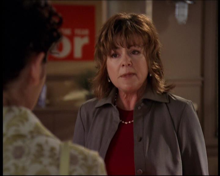 Charmed-Online_dot_net-7x01ACallToArms0708.jpg Charmed-Online_dot_net-7x01ACallToArms0708.jpg