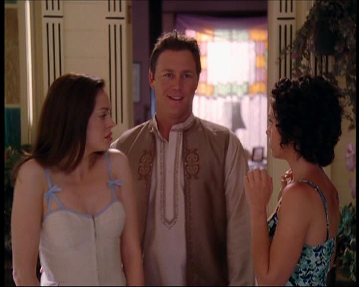 Charmed-Online_dot_net-7x01ACallToArms1146.jpg