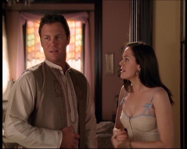 Charmed-Online_dot_net-7x01ACallToArms1294.jpg