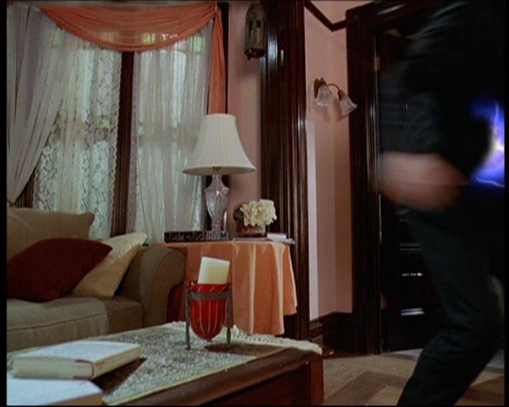 Charmed-Online_dot_net-7x01ACallToArms1647.jpg