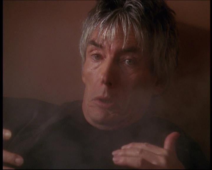 Charmed-Online_dot_net-7x01ACallToArms1657.jpg Charmed-Online_dot_net-7x01ACallToArms1657.jpg