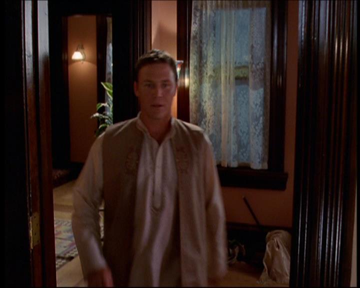 Charmed-Online_dot_net-7x01ACallToArms1778.jpg Charmed-Online_dot_net-7x01ACallToArms1778.jpg
