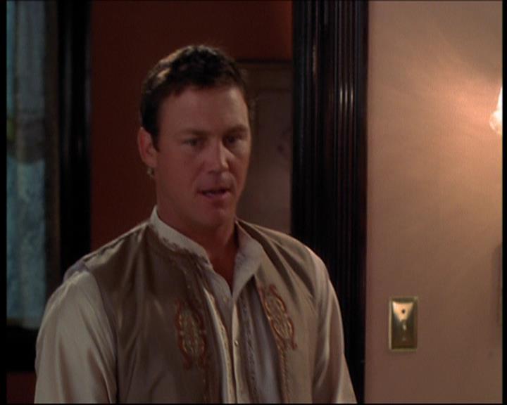 Charmed-Online_dot_net-7x01ACallToArms1827.jpg