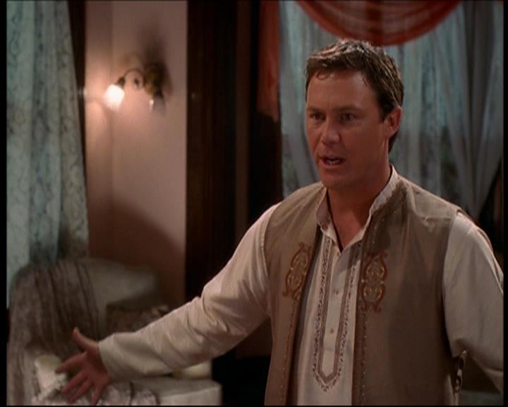 Charmed-Online_dot_net-7x01ACallToArms1834.jpg