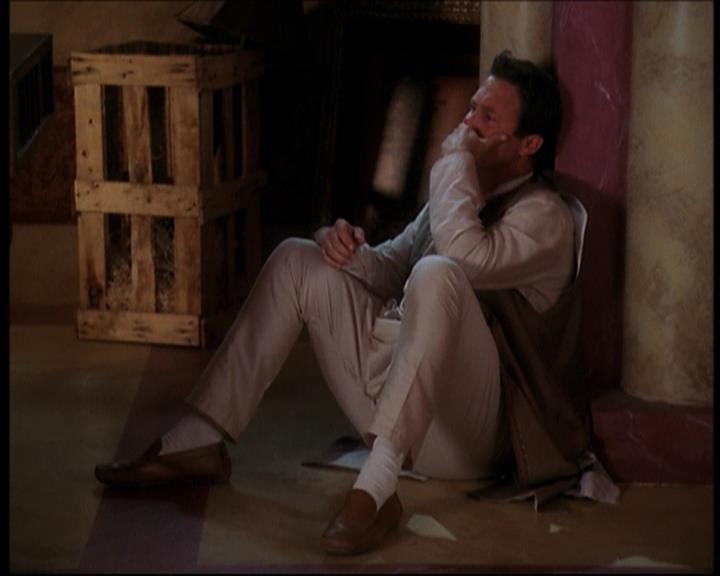 Charmed-Online_dot_net-7x01ACallToArms2005.jpg
