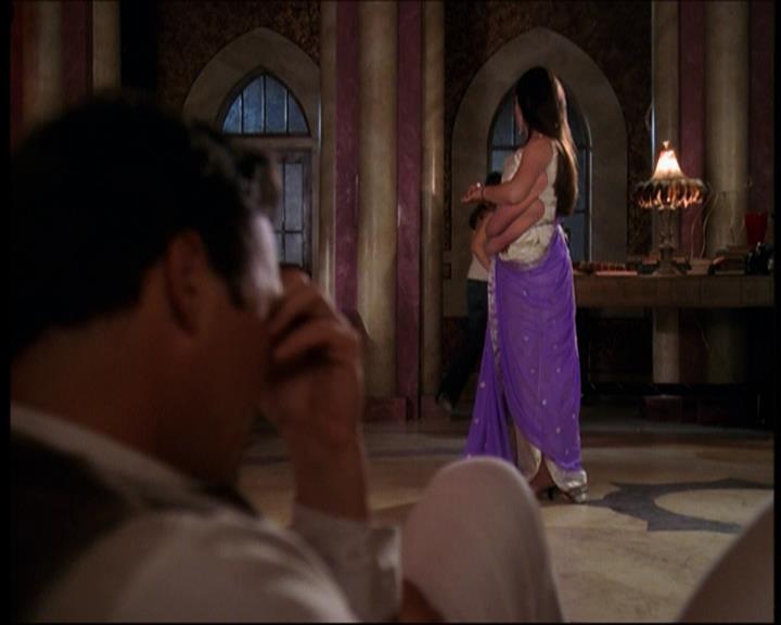Charmed-Online_dot_net-7x01ACallToArms2021.jpg