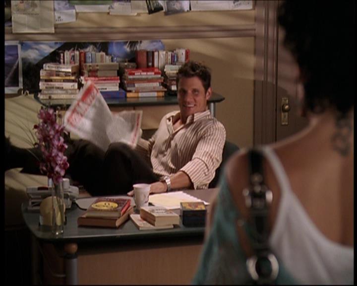 Charmed-Online_dot_net-7x01ACallToArms2356.jpg