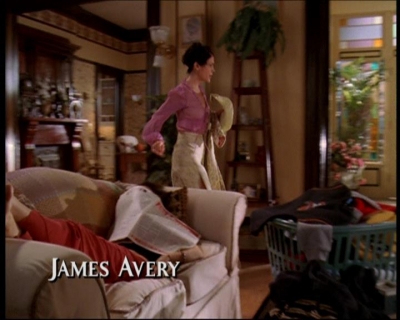 Charmed-Online_dot_net-7x01ACallToArms0324.jpg