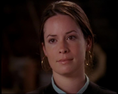 Charmed-Online_dot_net-7x01ACallToArms0534.jpg