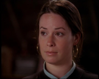 Charmed-Online_dot_net-7x01ACallToArms0536.jpg