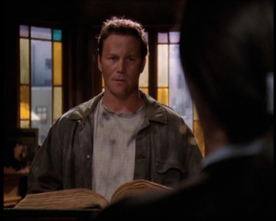 Charmed-Online_dot_net-7x01ACallToArms0541.jpg