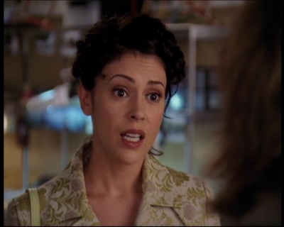 Charmed-Online_dot_net-7x01ACallToArms0709.jpg