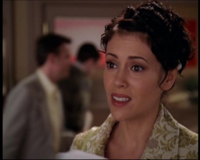 Charmed-Online_dot_net-7x01ACallToArms0731.jpg