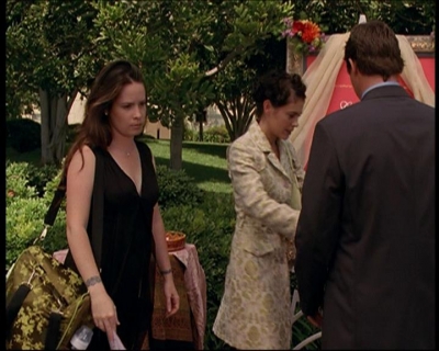 Charmed-Online_dot_net-7x01ACallToArms0905.jpg