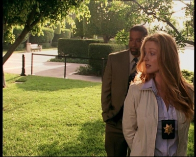 Charmed-Online_dot_net-7x01ACallToArms0935.jpg