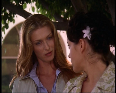 Charmed-Online_dot_net-7x01ACallToArms0957.jpg