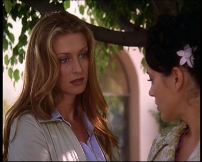 Charmed-Online_dot_net-7x01ACallToArms0987.jpg