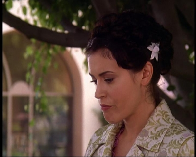 Charmed-Online_dot_net-7x01ACallToArms0990.jpg