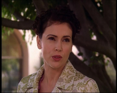 Charmed-Online_dot_net-7x01ACallToArms1025.jpg