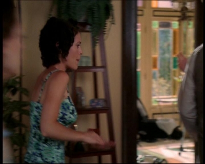 Charmed-Online_dot_net-7x01ACallToArms1280.jpg