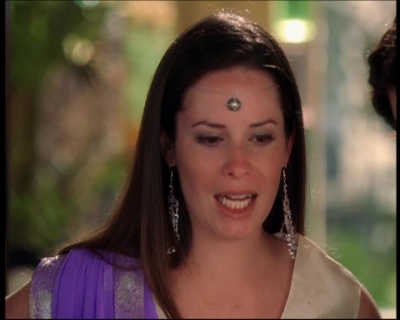 Charmed-Online_dot_net-7x01ACallToArms1324.jpg