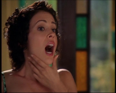 Charmed-Online_dot_net-7x01ACallToArms1337.jpg