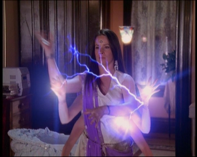 Charmed-Online_dot_net-7x01ACallToArms1637.jpg