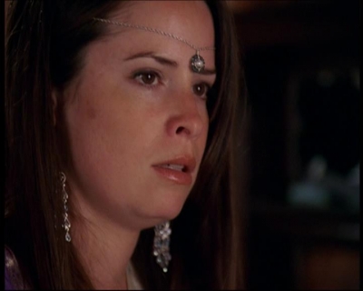 Charmed-Online_dot_net-7x01ACallToArms1667.jpg