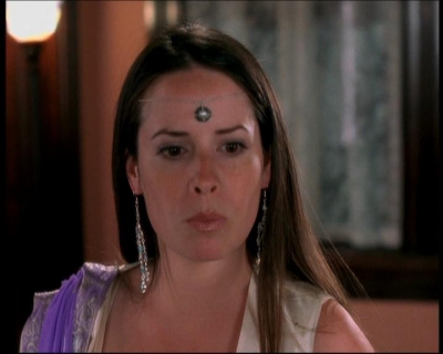 Charmed-Online_dot_net-7x01ACallToArms1855.jpg