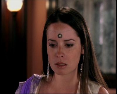 Charmed-Online_dot_net-7x01ACallToArms1858.jpg