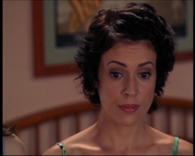 Charmed-Online_dot_net-7x01ACallToArms1863.jpg