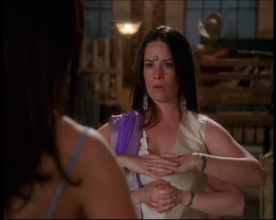 Charmed-Online_dot_net-7x01ACallToArms1972.jpg