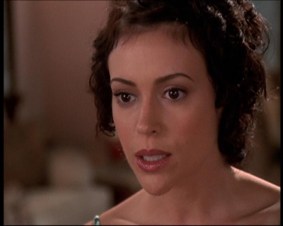 Charmed-Online_dot_net-7x01ACallToArms2217.jpg