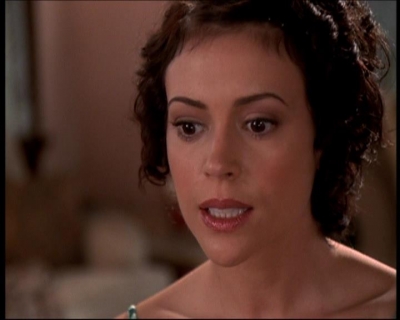 Charmed-Online_dot_net-7x01ACallToArms2220.jpg