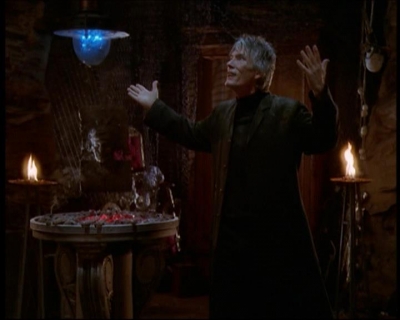 Charmed-Online_dot_net-7x01ACallToArms2225.jpg