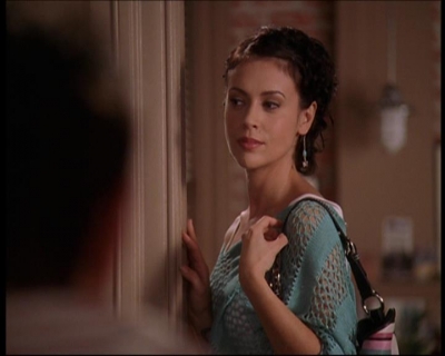 Charmed-Online_dot_net-7x01ACallToArms2431.jpg