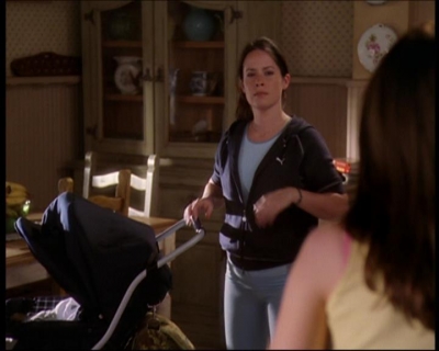 Charmed-Online_dot_net-7x01ACallToArms2466.jpg