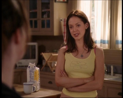 Charmed-Online_dot_net-7x01ACallToArms2502.jpg