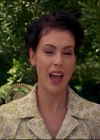 Charmed-Online_dot_net-7x01ACallToArms0902.jpg