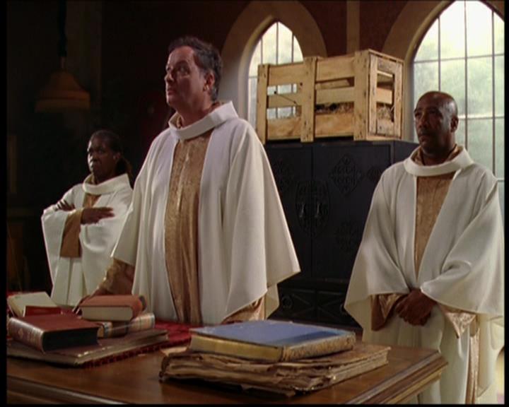 Charmed-Online_dot_net-702TheBareWitchProject0198.jpg