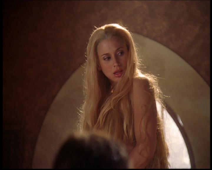 Charmed-Online_dot_net-702TheBareWitchProject0292.jpg