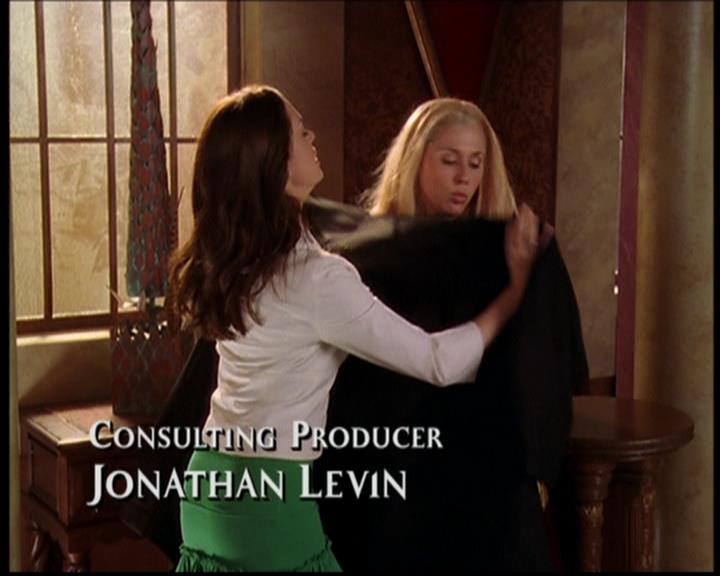 Charmed-Online_dot_net-702TheBareWitchProject0341.jpg