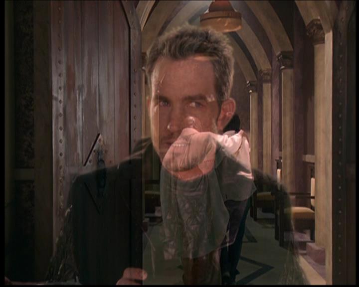 Charmed-Online_dot_net-702TheBareWitchProject0382.jpg