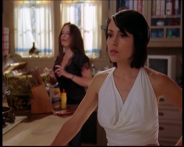 Charmed-Online_dot_net-702TheBareWitchProject0475.jpg