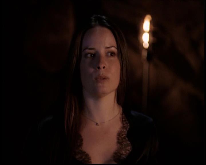 Charmed-Online_dot_net-702TheBareWitchProject0549.jpg