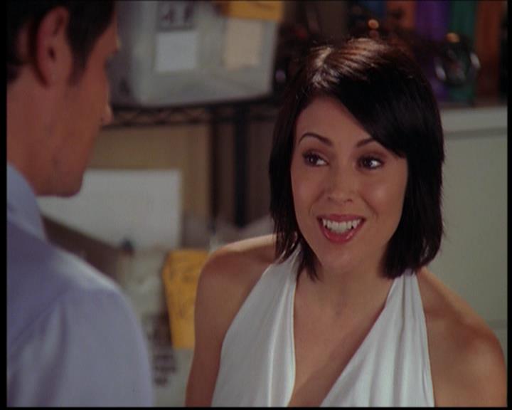 Charmed-Online_dot_net-702TheBareWitchProject0684.jpg